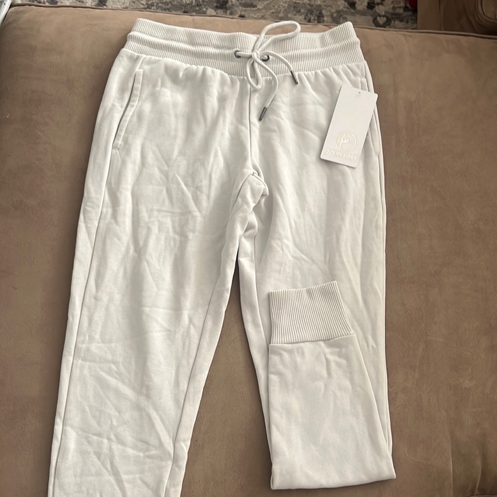 Brand 90 degree by reflex size xs never worn brand new with tags
